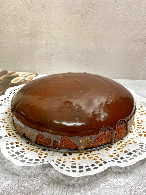 עוגת שוקולד פרווה. צילום: עדן טל